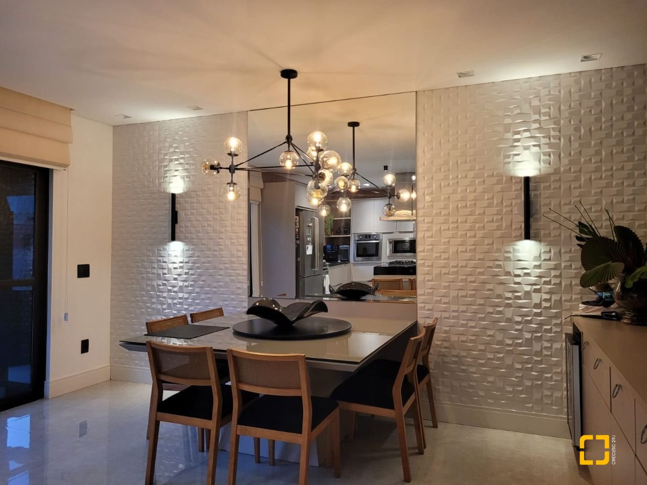 Casa com 232m², 5 quartos (sendo 1 suíte), 4 garagens, no bairro Saco dos Limões em Florianópolis