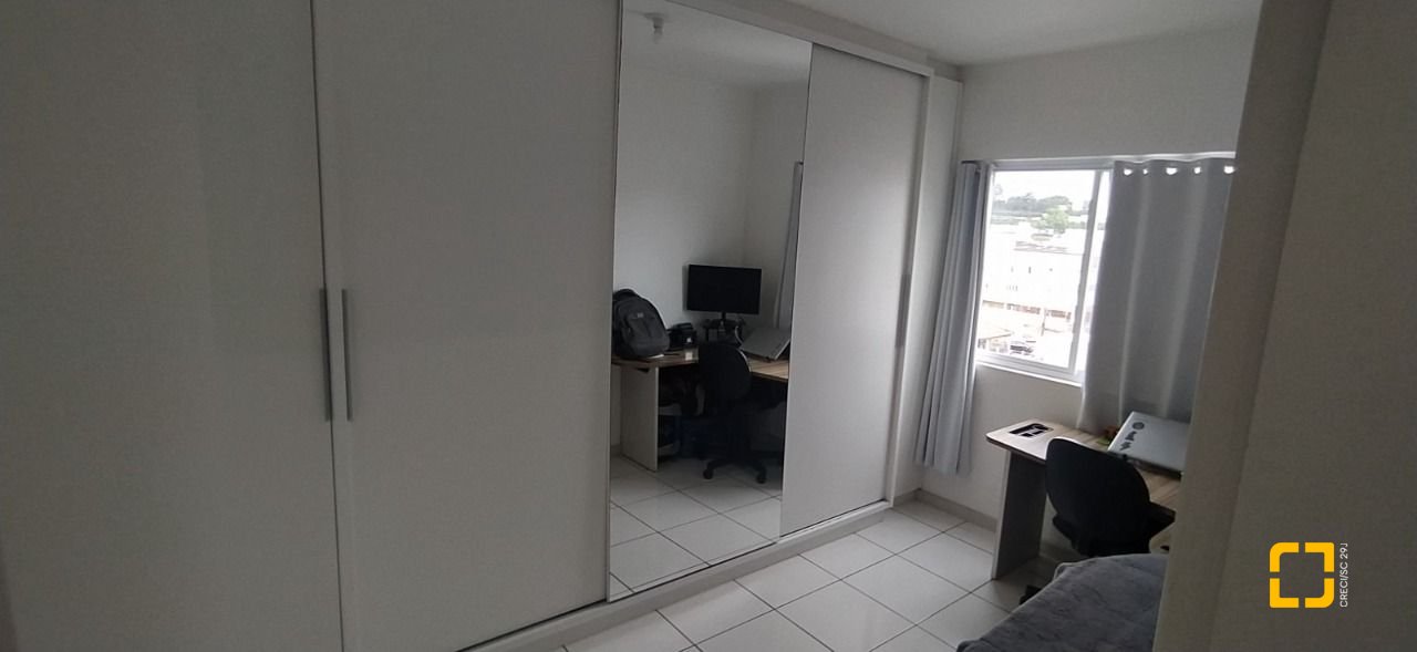 Apartamento com 74m², 3 quartos (sendo 1 suíte), 1 garagem, no bairro Forquilhinhas em São José