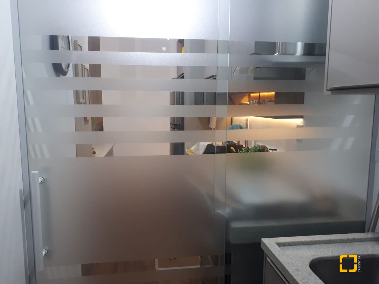 Apartamento com 81m², 3 quartos (sendo 1 suíte), 2 garagens, no bairro Ingleses do Rio Vermelho em Florianópolis