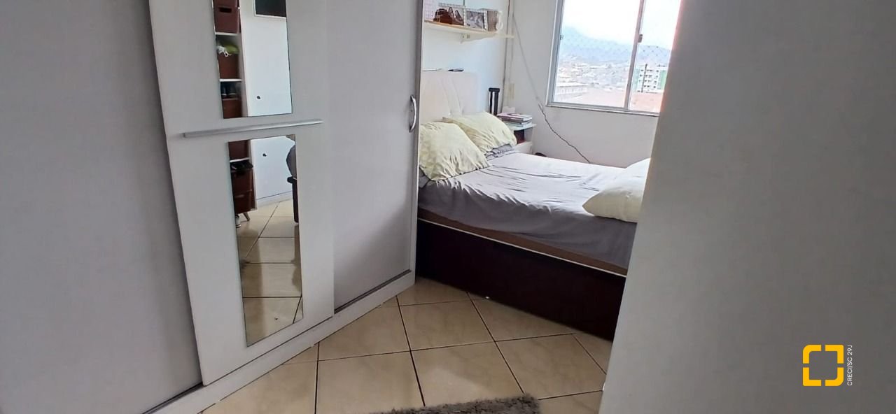 Apartamento com 72m², 3 quartos, 1 garagem, no bairro Areias em São José