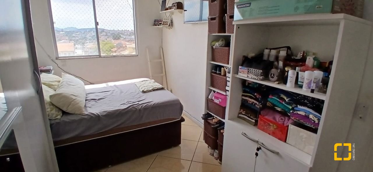Apartamento com 72m², 3 quartos, 1 garagem, no bairro Areias em São José
