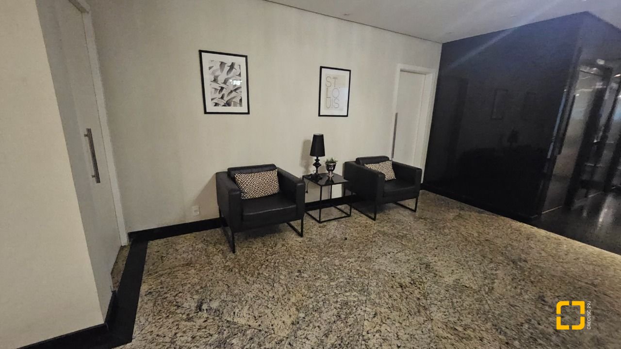 Apartamento com 65m², 2 quartos, 1 garagem, no bairro Centro em Florianópolis