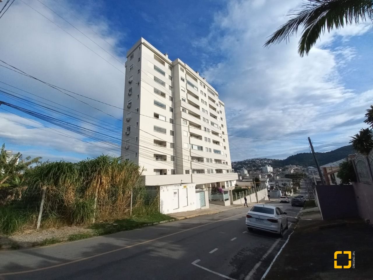 Apartamento com 69m², 2 quartos (sendo 1 suíte), 1 garagem, no bairro Bela Vista em São José