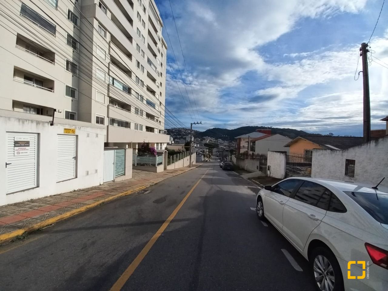 Apartamento com 69m², 2 quartos (sendo 1 suíte), 1 garagem, no bairro Bela Vista em São José