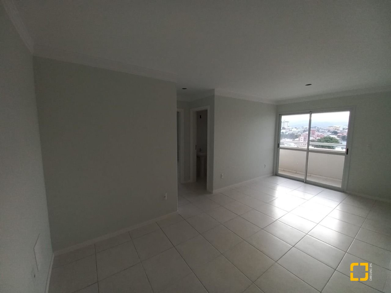 Apartamento com 69m², 2 quartos (sendo 1 suíte), 1 garagem, no bairro Bela Vista em São José