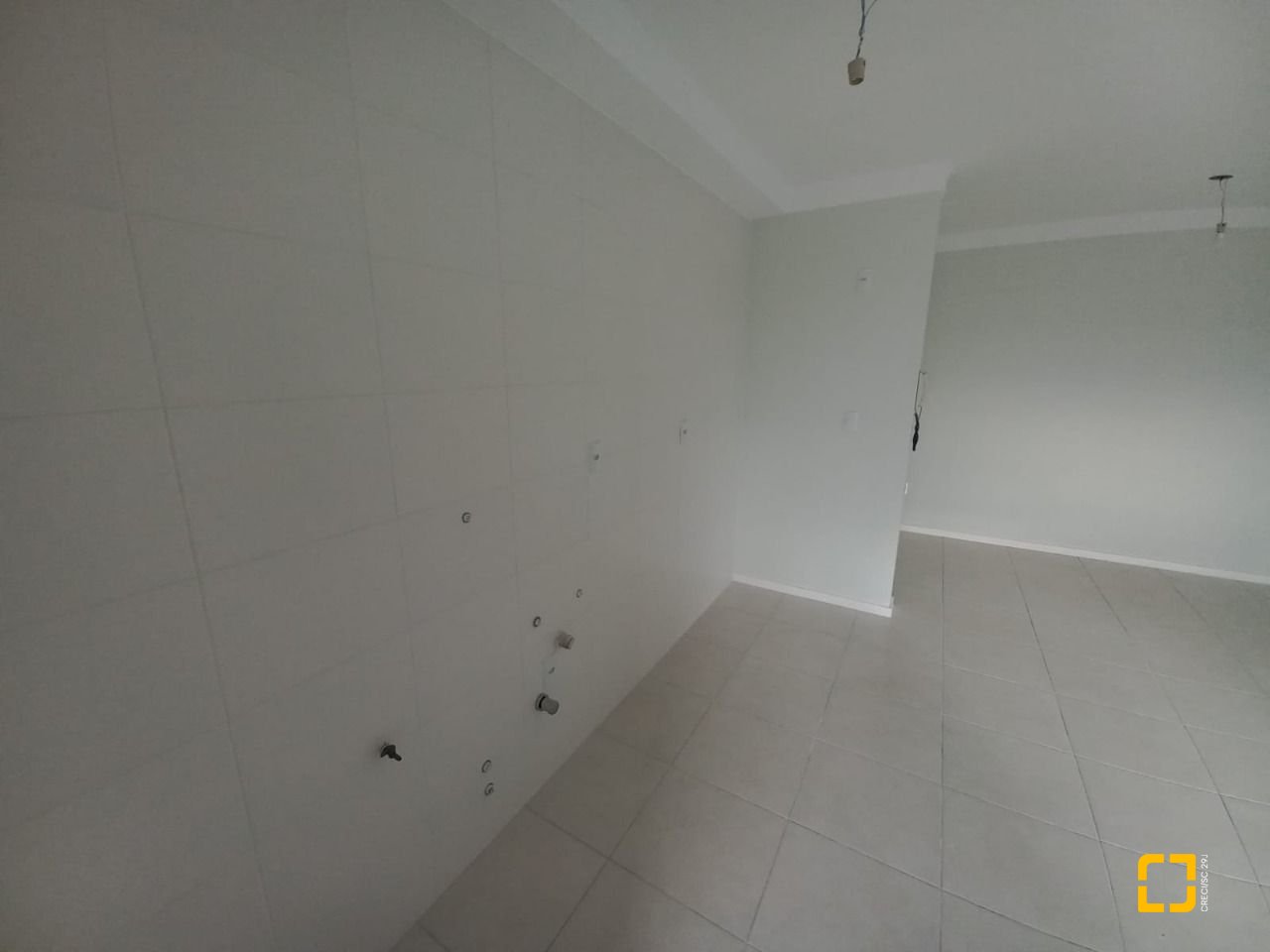 Apartamento com 69m², 2 quartos (sendo 1 suíte), 1 garagem, no bairro Bela Vista em São José