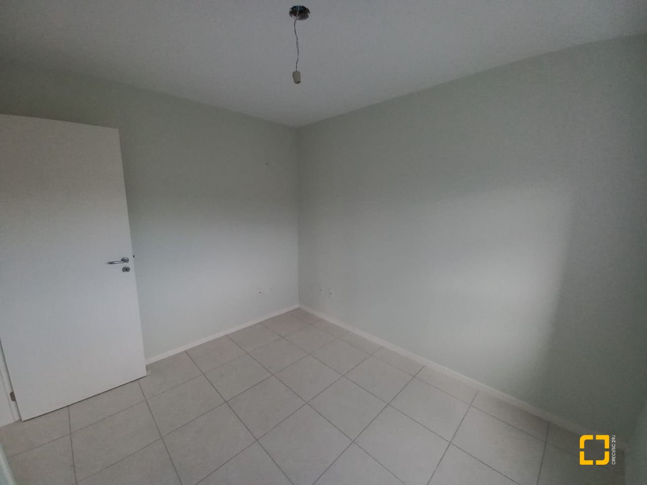 Apartamento com 69m², 2 quartos (sendo 1 suíte), 1 garagem, no bairro Bela Vista em São José