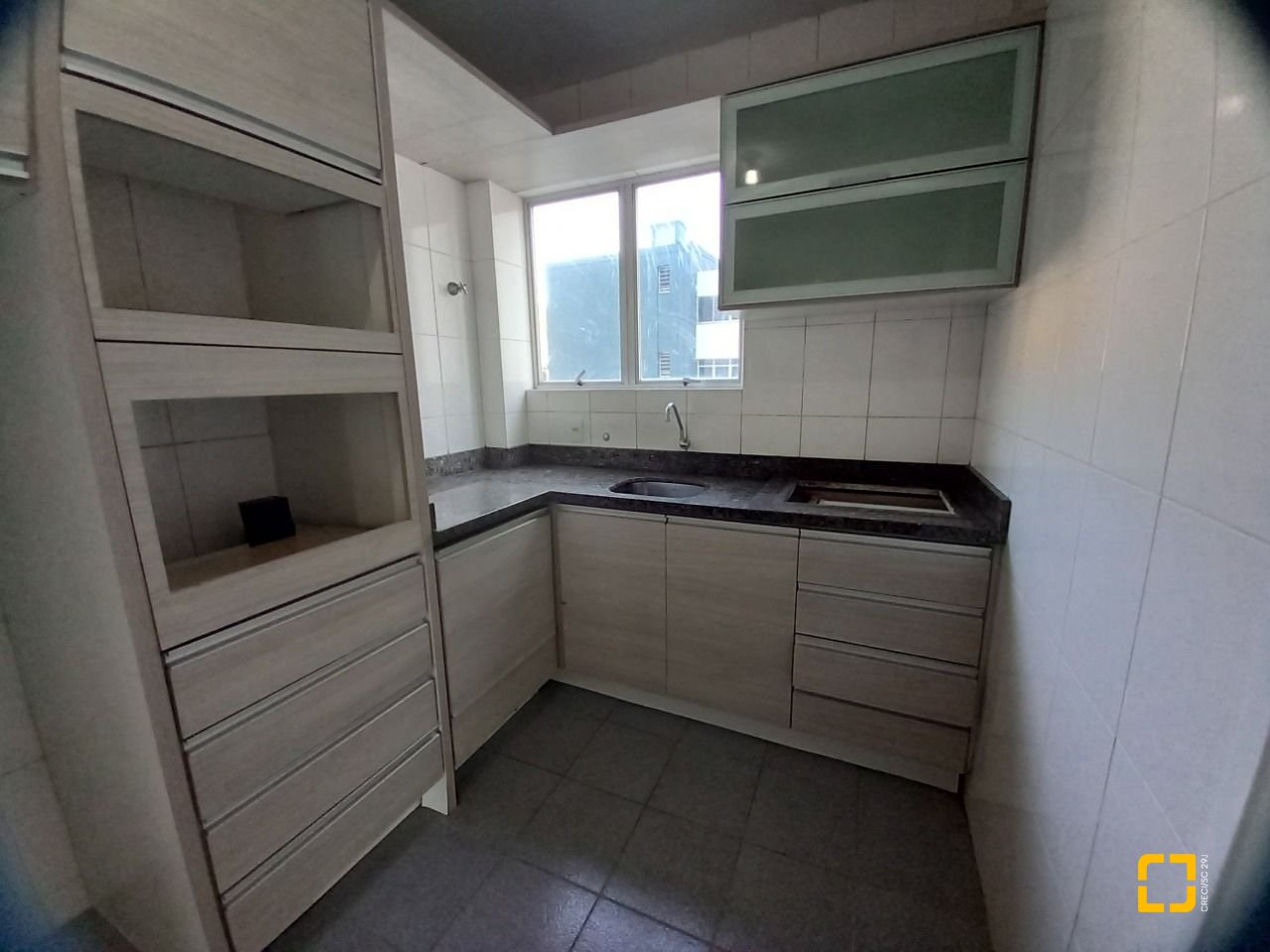 Apartamento com 80m², 2 quartos, 1 garagem, no bairro Centro em Florianópolis