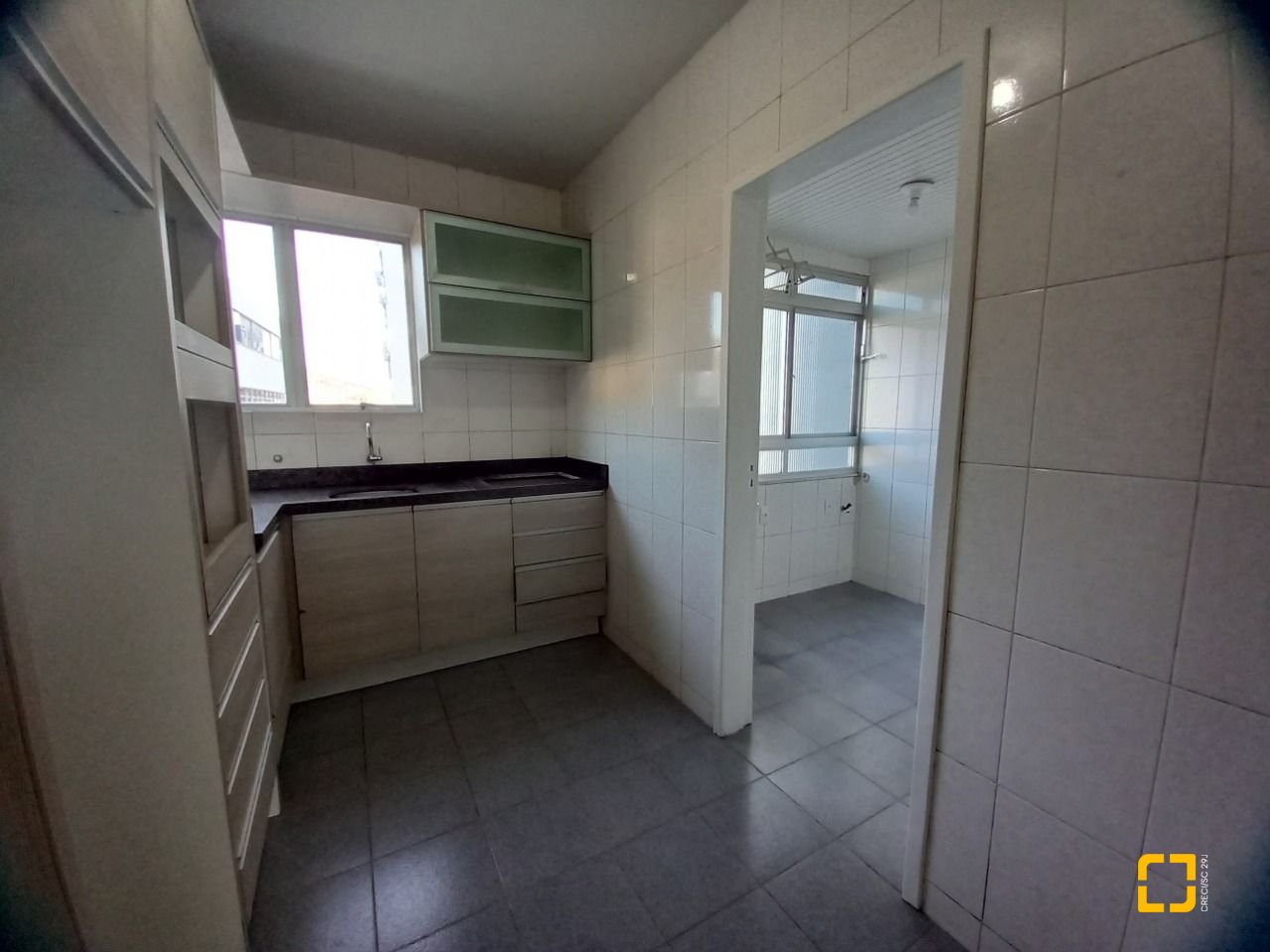 Apartamento com 80m², 2 quartos, 1 garagem, no bairro Centro em Florianópolis