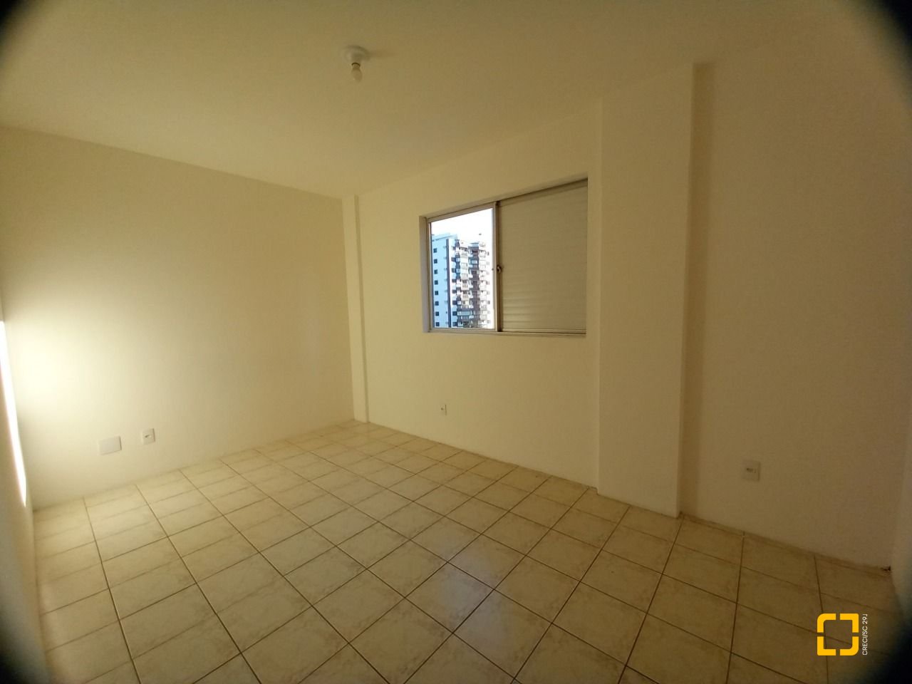 Apartamento com 80m², 2 quartos, 1 garagem, no bairro Centro em Florianópolis