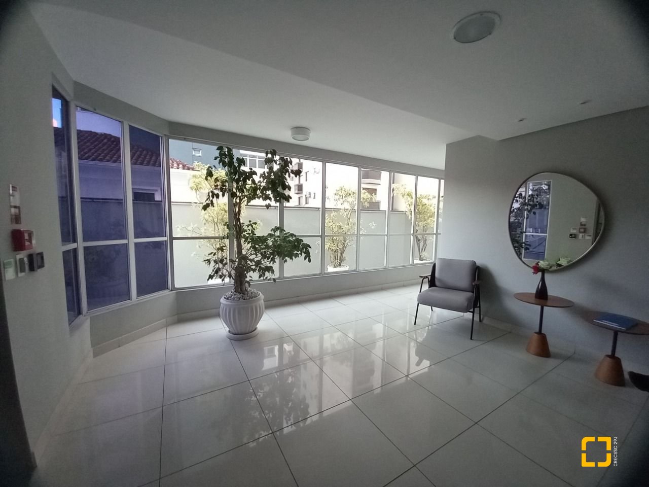 Apartamento com 80m², 2 quartos, 1 garagem, no bairro Centro em Florianópolis