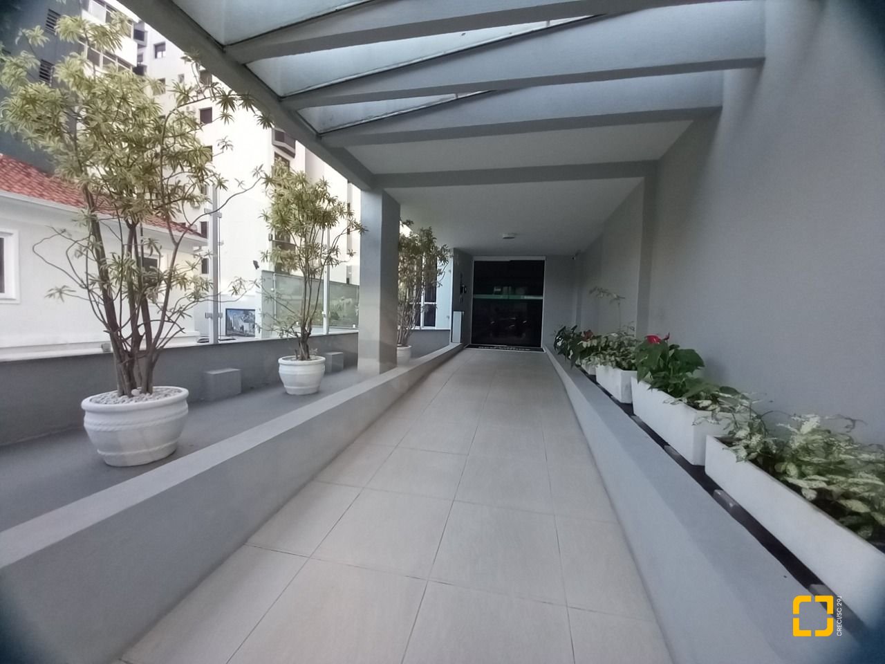Apartamento com 80m², 2 quartos, 1 garagem, no bairro Centro em Florianópolis