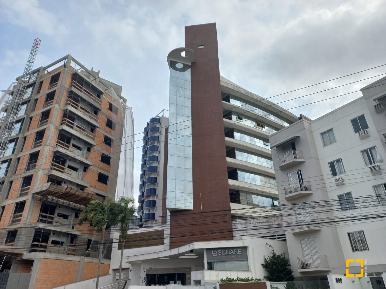 Sala com 34m², 1 garagem, no bairro Coqueiros em Florianópolis