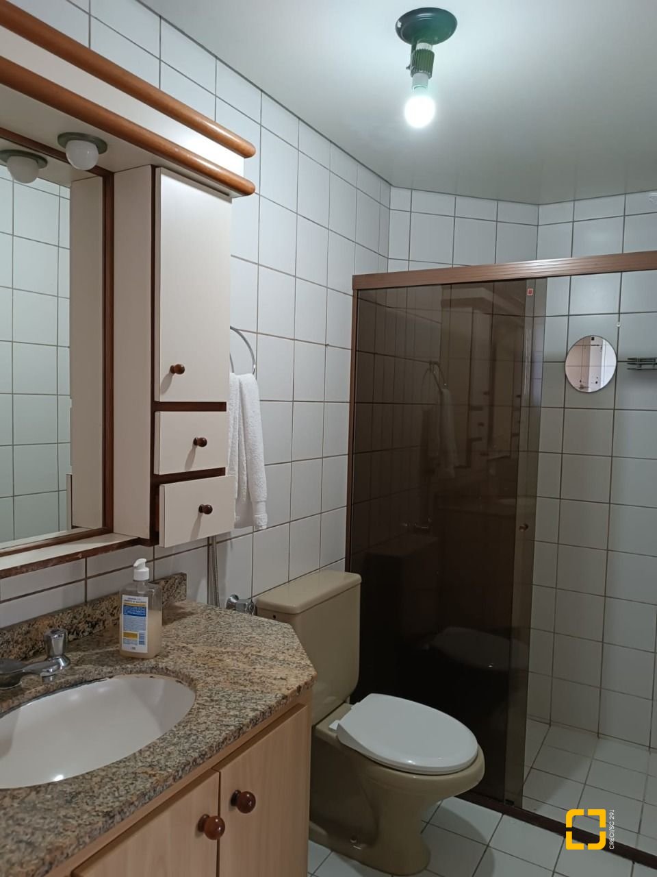 Apartamento com 122m², 4 quartos (sendo 1 suíte), 1 garagem, no bairro Centro em Florianópolis