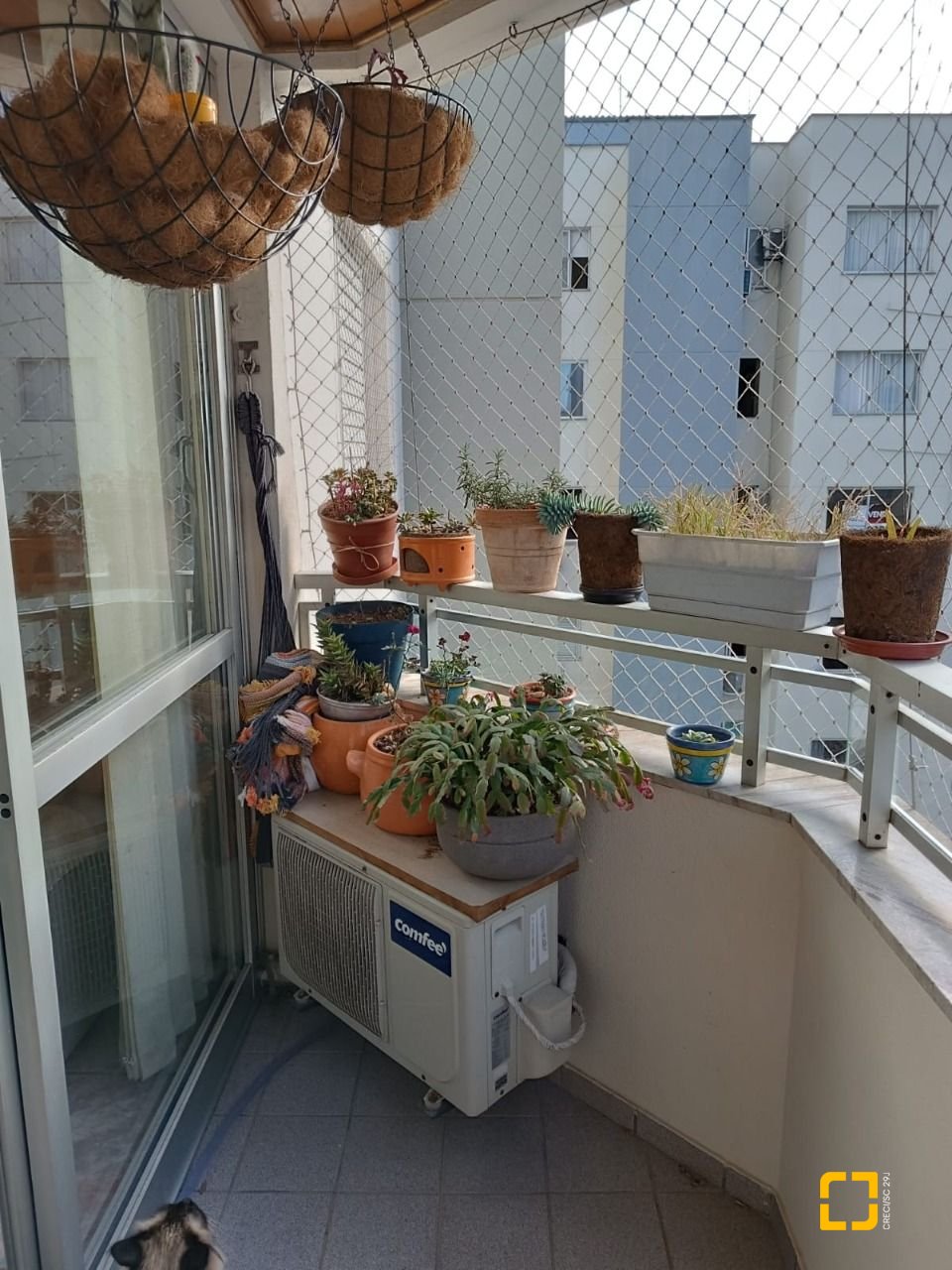 Apartamento com 122m², 4 quartos (sendo 1 suíte), 1 garagem, no bairro Centro em Florianópolis