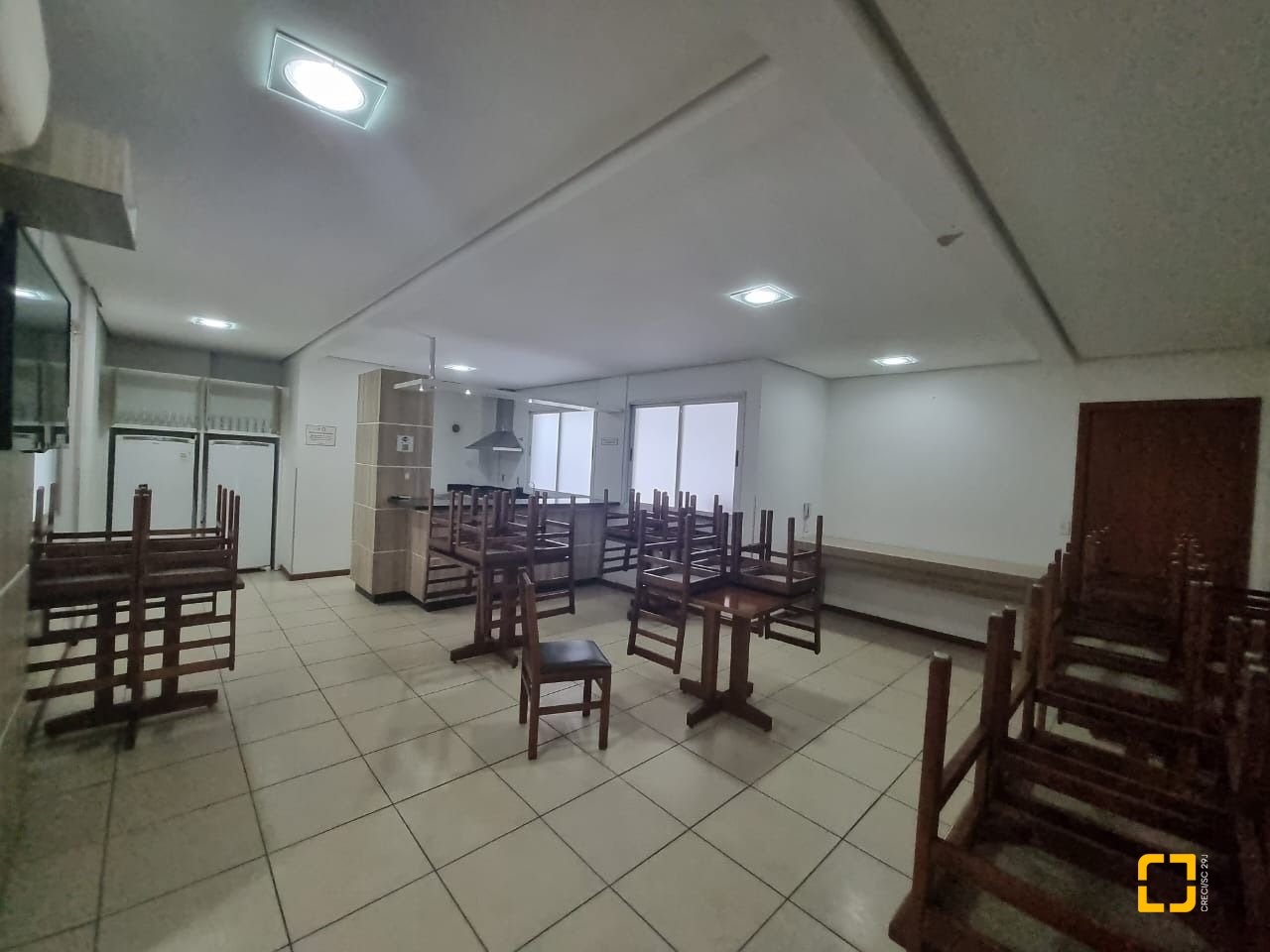 Apartamento com 60m², 2 quartos, 1 garagem, no bairro Fazenda Santo Antônio em São José