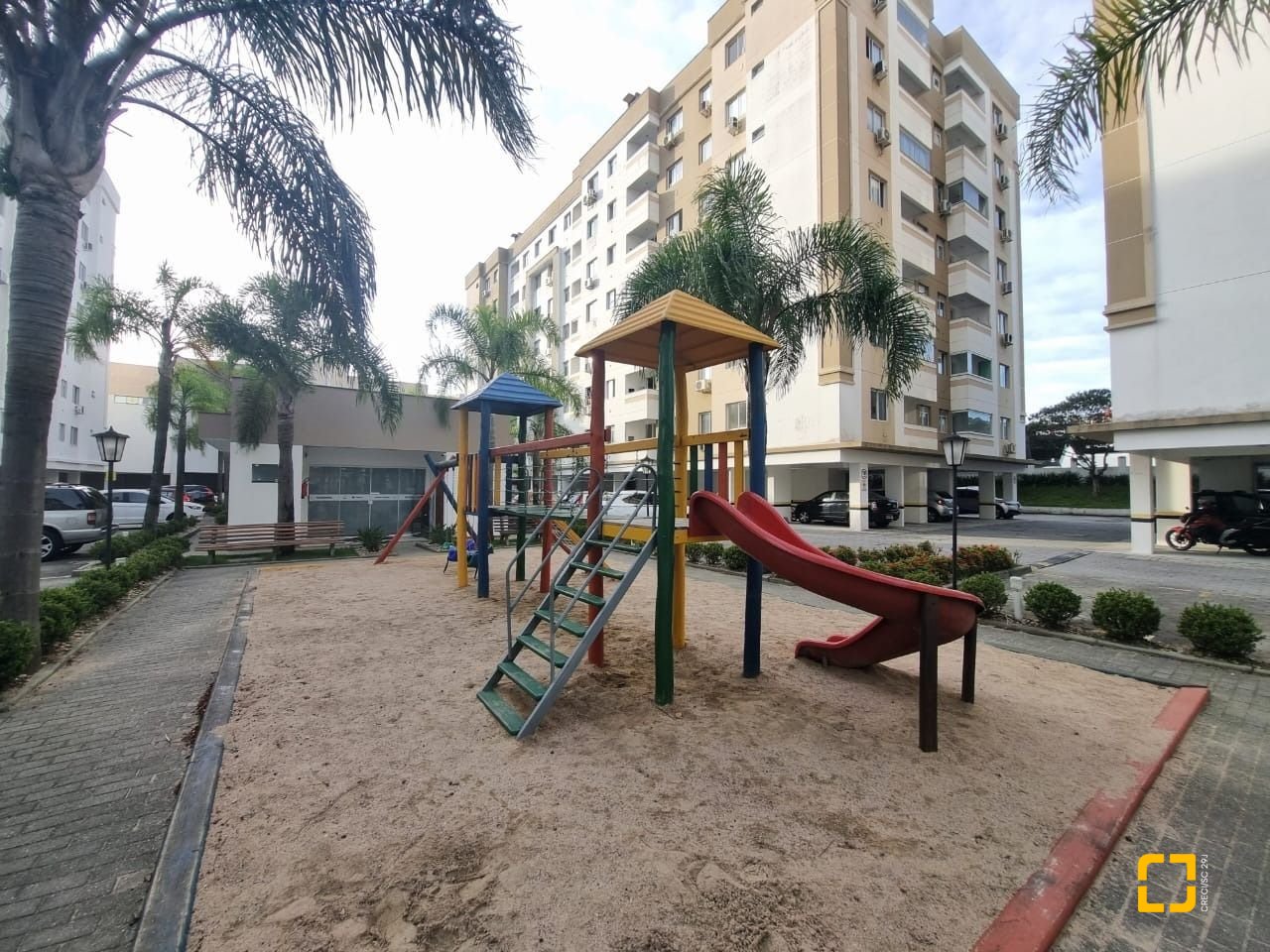 Apartamento com 60m², 2 quartos, 1 garagem, no bairro Fazenda Santo Antônio em São José