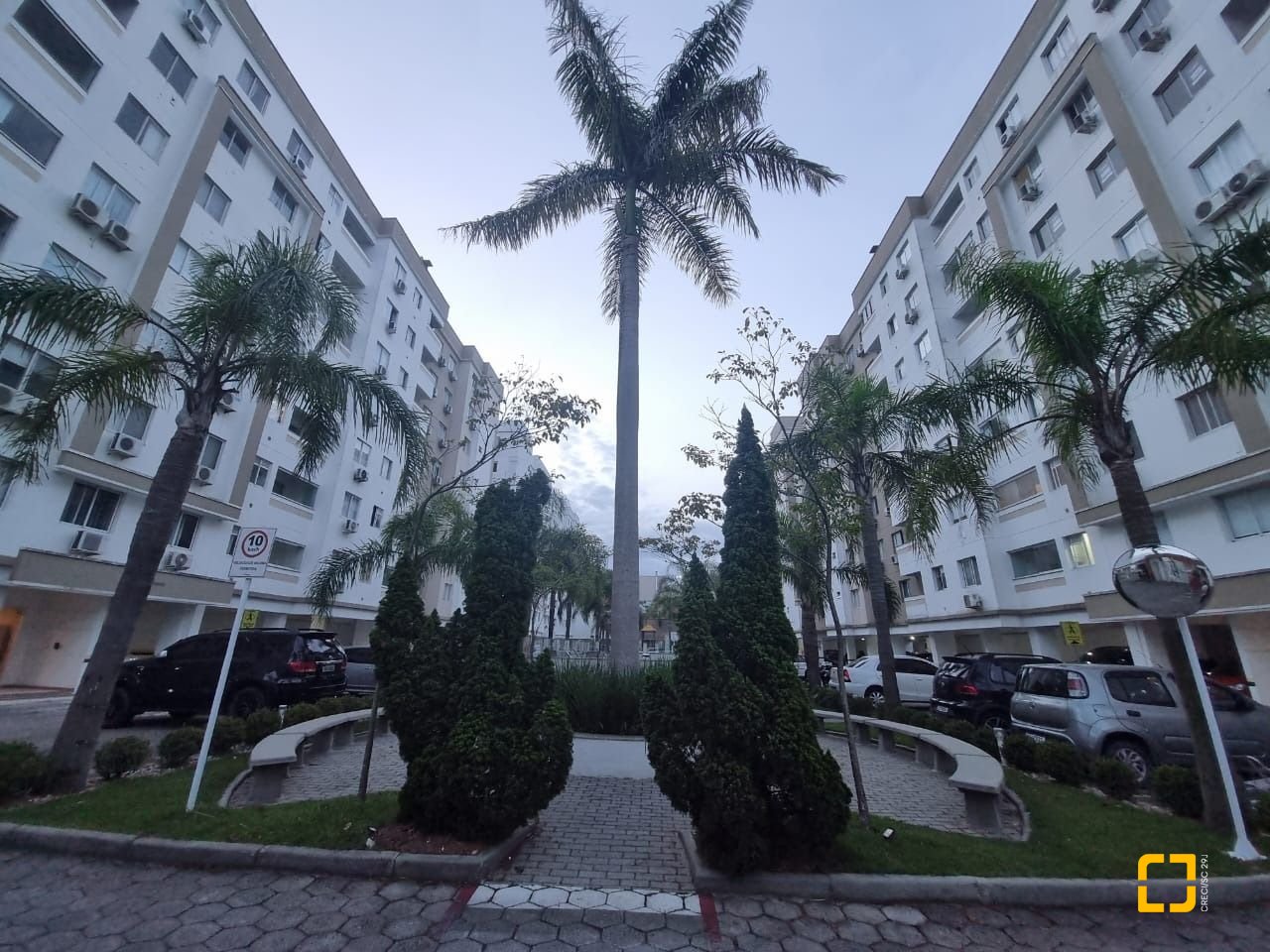 Apartamento com 60m², 2 quartos, 1 garagem, no bairro Fazenda Santo Antônio em São José