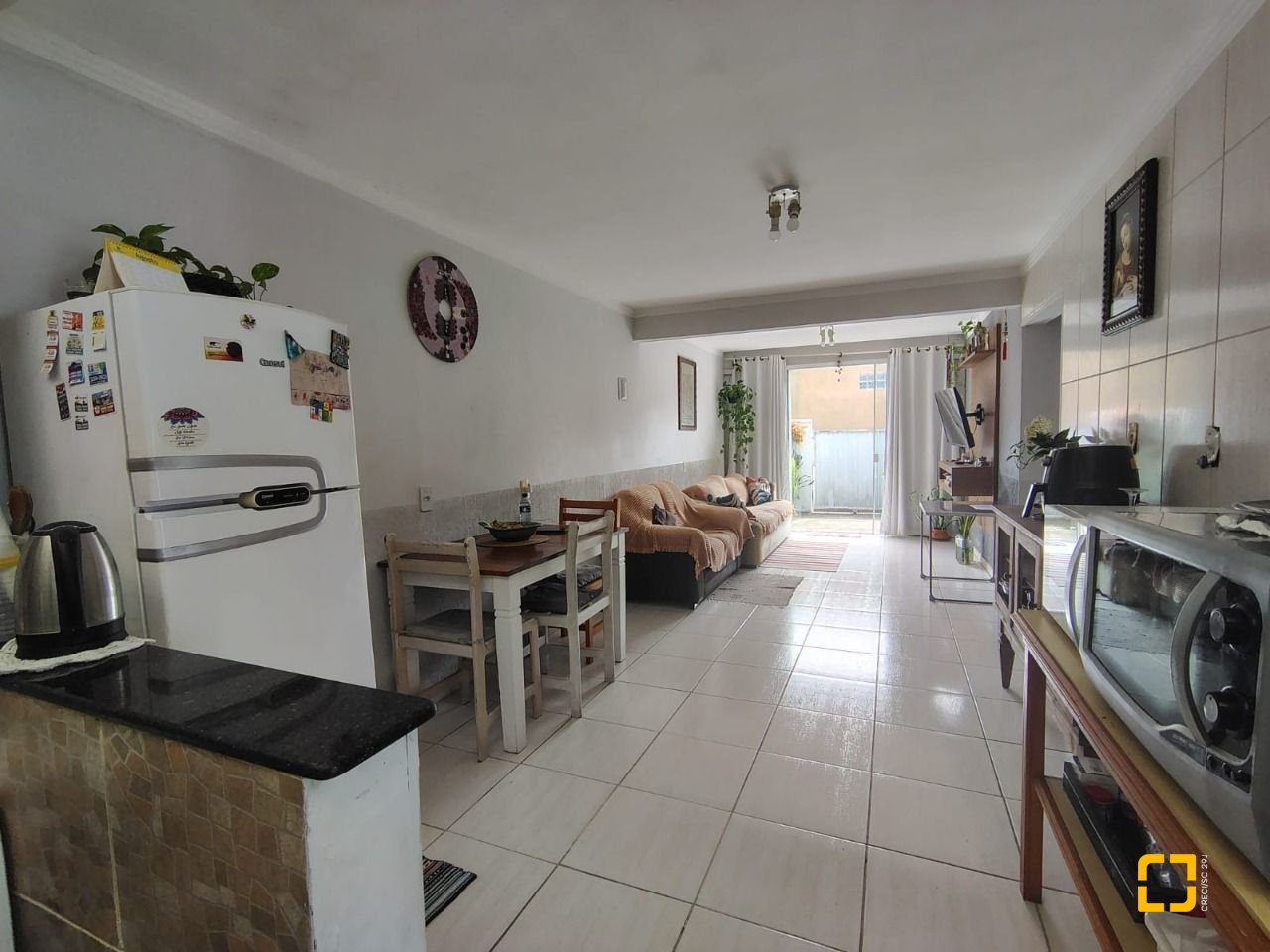 Casa com 64m², 3 quartos (sendo 1 suíte), 1 garagem, no bairro Ingleses em Florianópolis