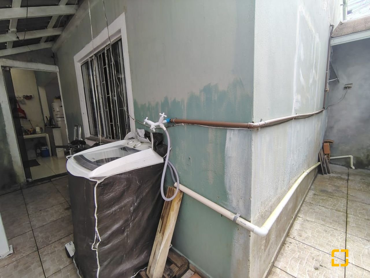Casa com 64m², 3 quartos (sendo 1 suíte), 1 garagem, no bairro Ingleses em Florianópolis