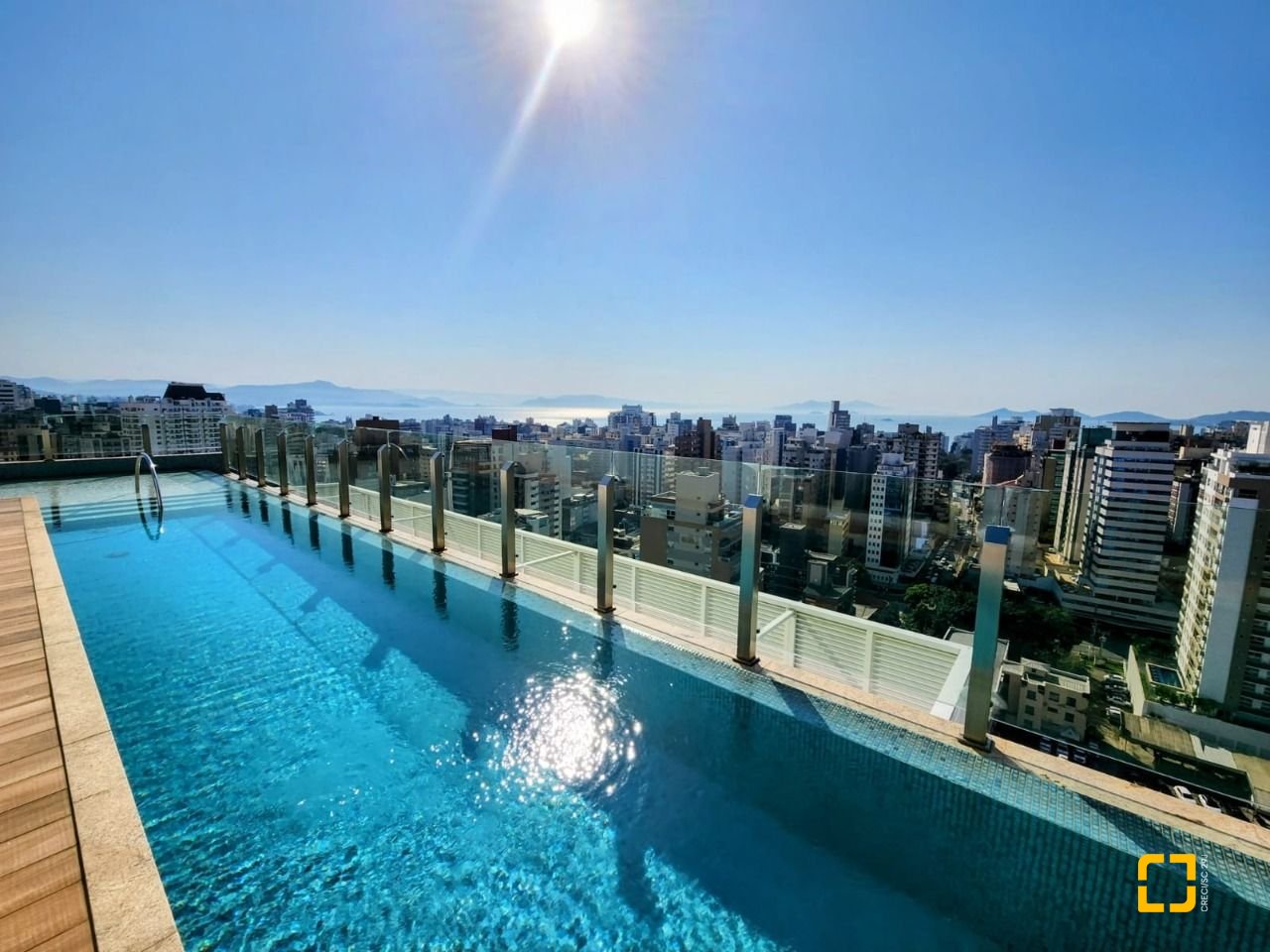 Studio com 54m², 1 quarto, 1 garagem, no bairro Centro em Florianópolis