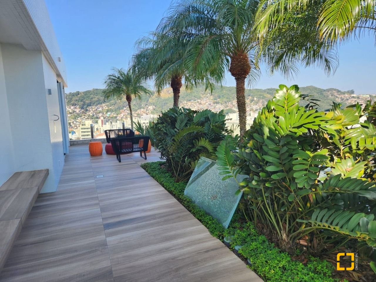 Studio com 54m², 1 quarto, 1 garagem, no bairro Centro em Florianópolis