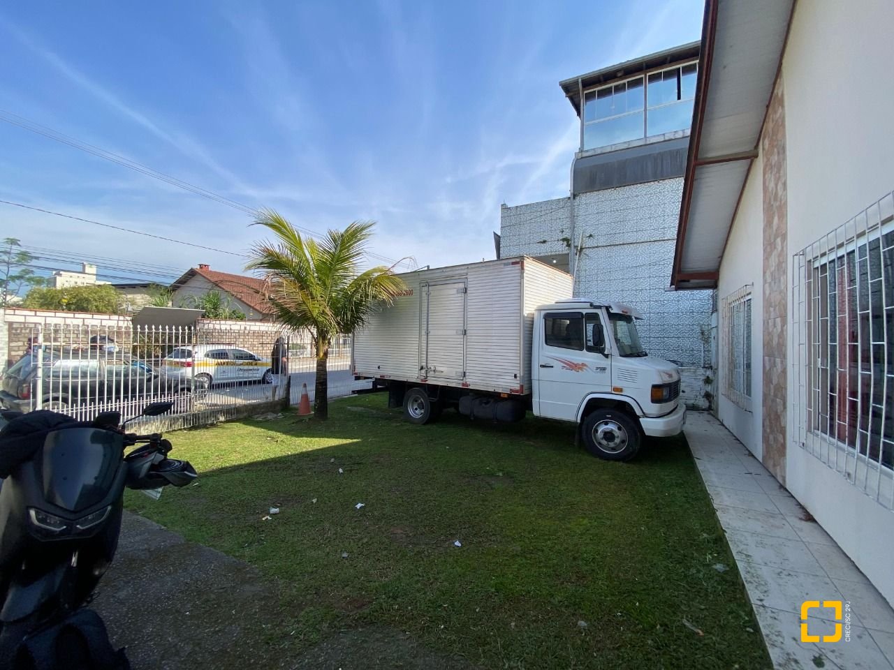 Casa com 136m², 3 quartos, 2 garagens, no bairro Jardim Eldorado em Palhoça