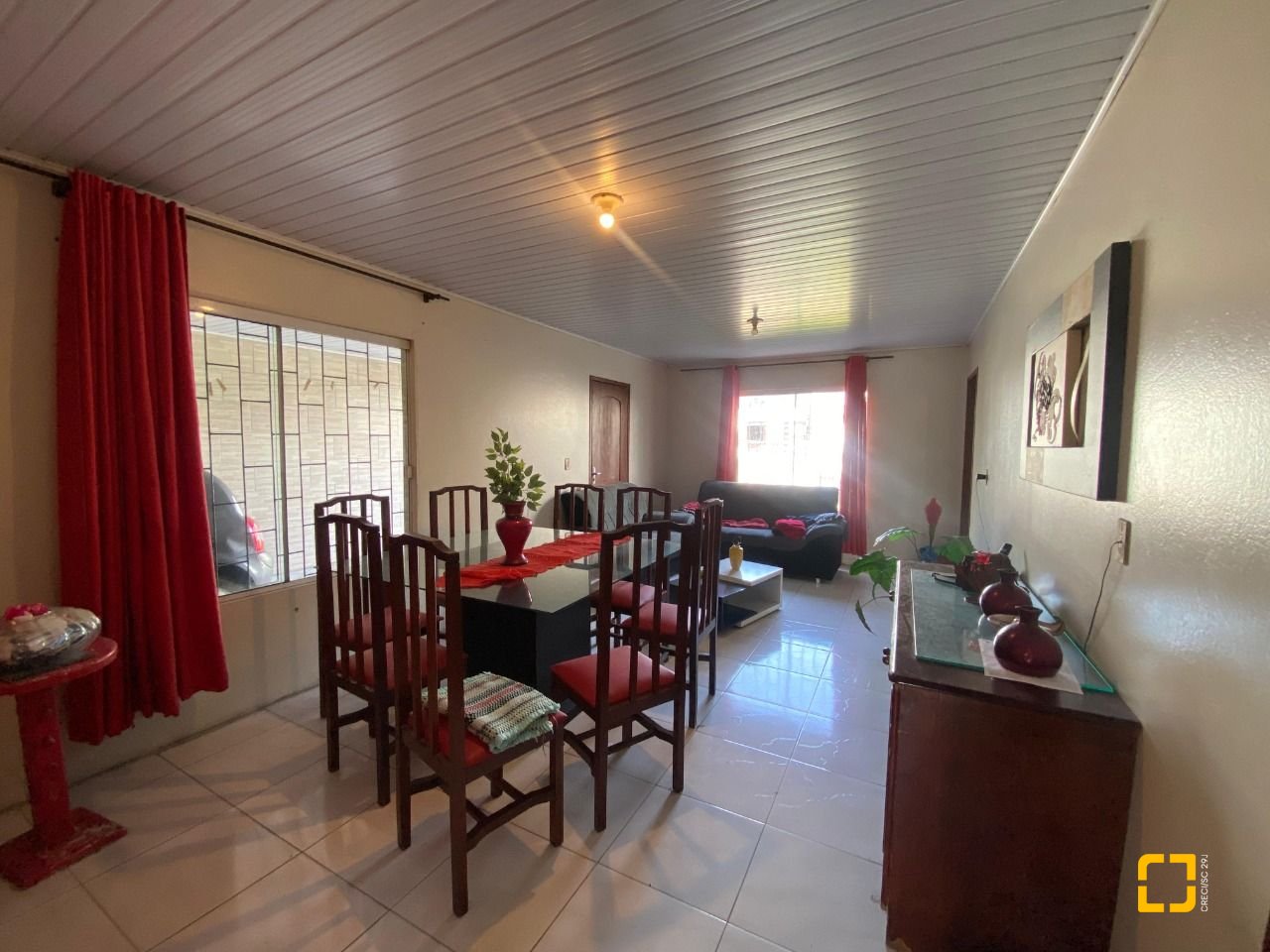Casa com 136m², 3 quartos, 2 garagens, no bairro Jardim Eldorado em Palhoça