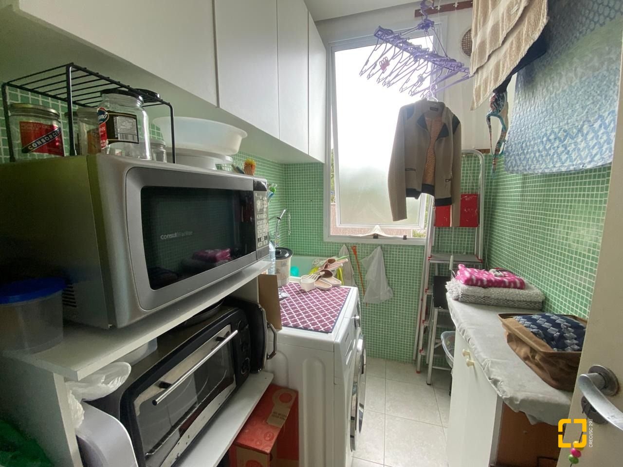 Apartamento com 111m², 4 quartos (sendo 1 suíte), 2 garagens, no bairro Jurerê em Florianópolis