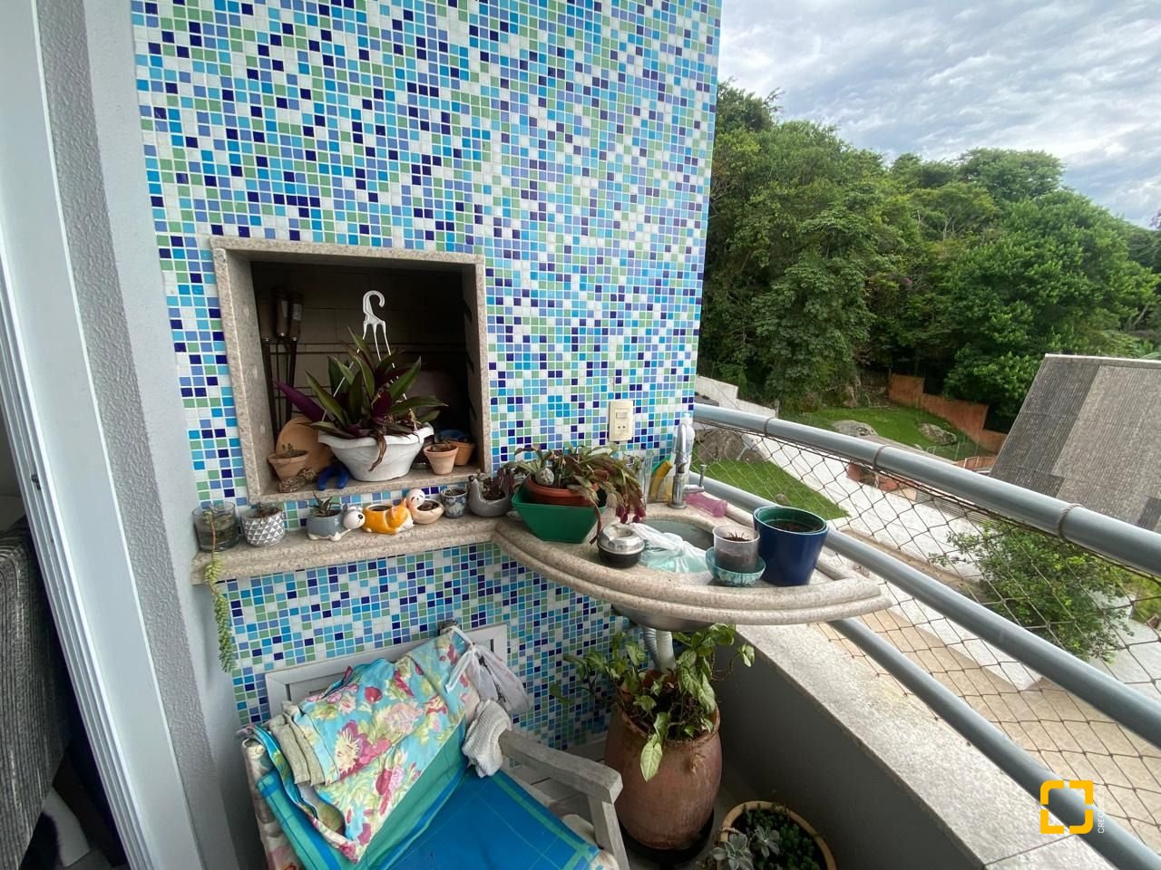 Apartamento com 111m², 4 quartos (sendo 1 suíte), 2 garagens, no bairro Jurerê em Florianópolis