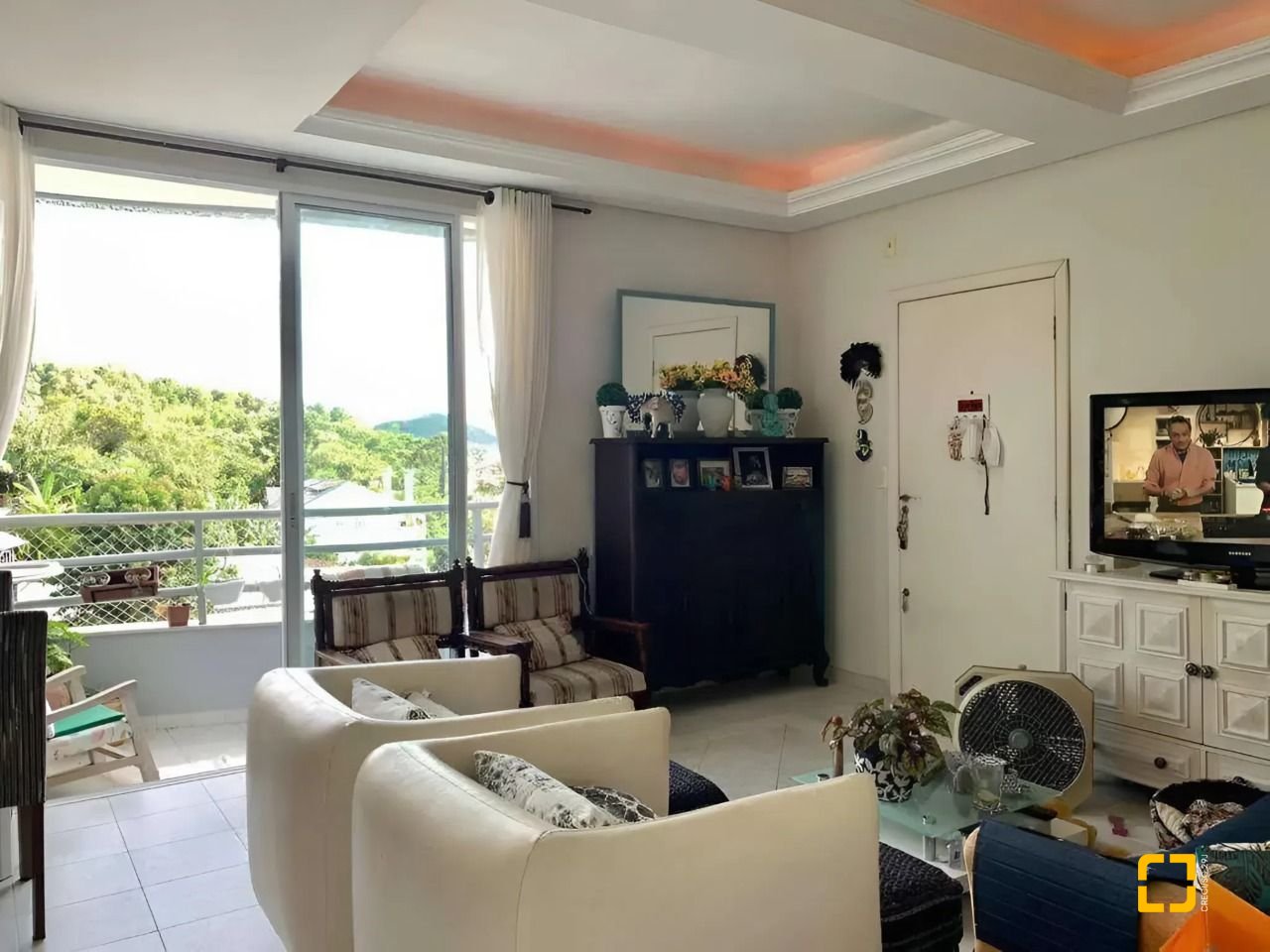 Apartamento com 111m², 4 quartos (sendo 1 suíte), 2 garagens, no bairro Jurerê em Florianópolis