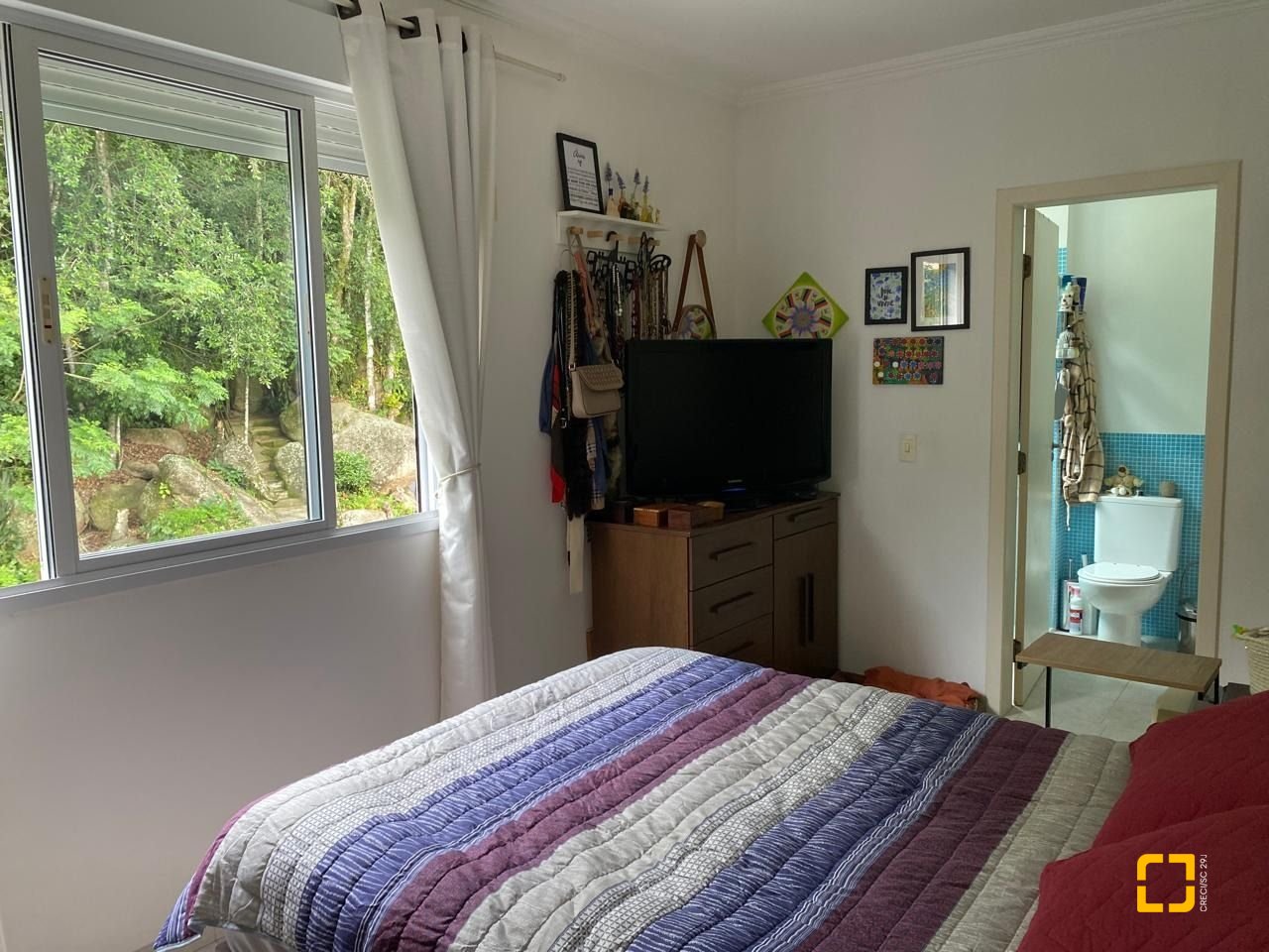 Apartamento com 111m², 4 quartos (sendo 1 suíte), 2 garagens, no bairro Jurerê em Florianópolis