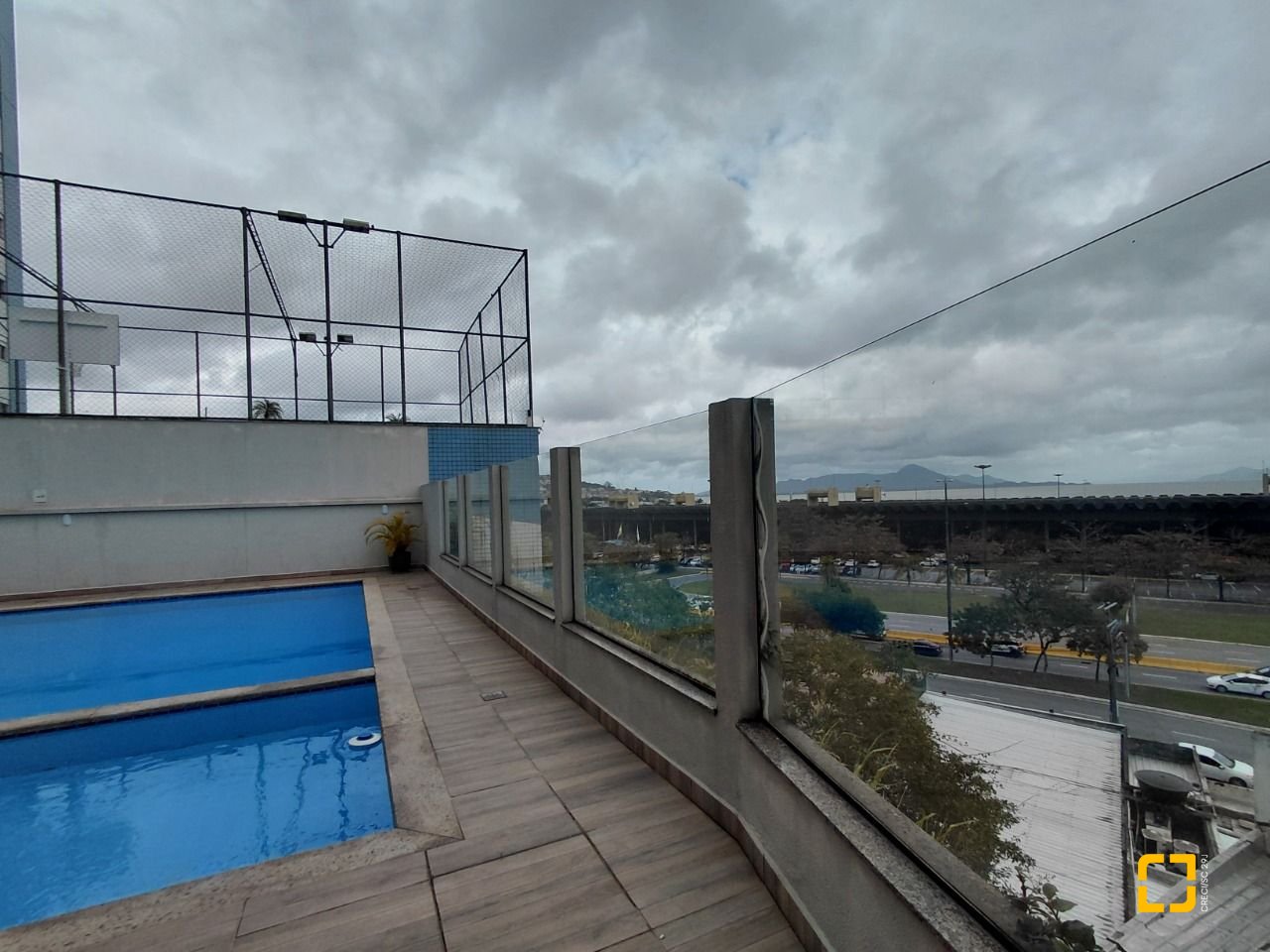 Apartamento com 89m², 4 quartos (sendo 1 suíte), 1 garagem, no bairro Centro em Florianópolis