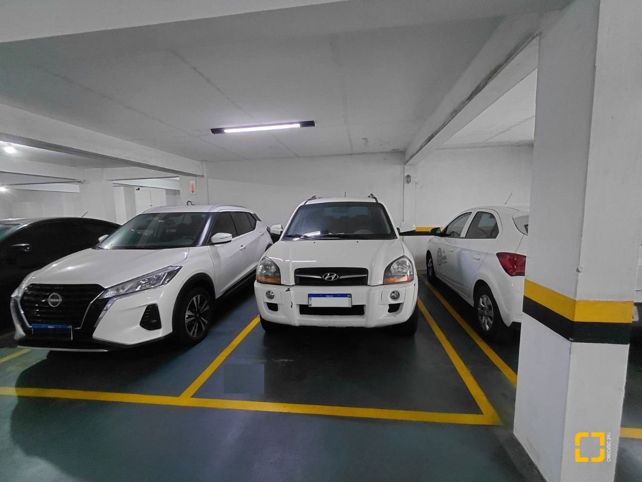 Apartamento com 89m², 4 quartos (sendo 1 suíte), 1 garagem, no bairro Centro em Florianópolis