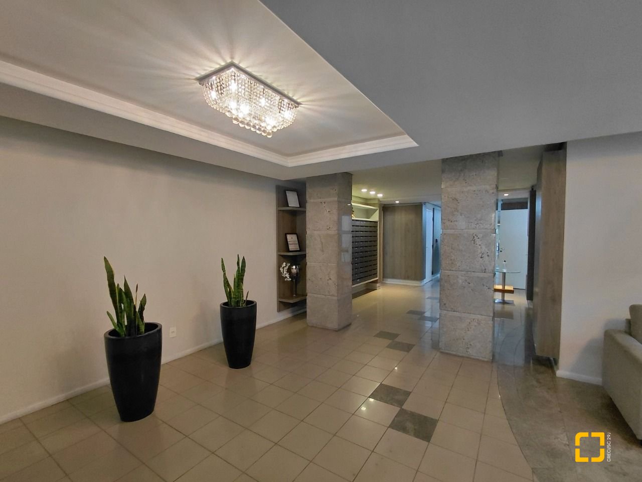 Apartamento com 89m², 4 quartos (sendo 1 suíte), 1 garagem, no bairro Centro em Florianópolis