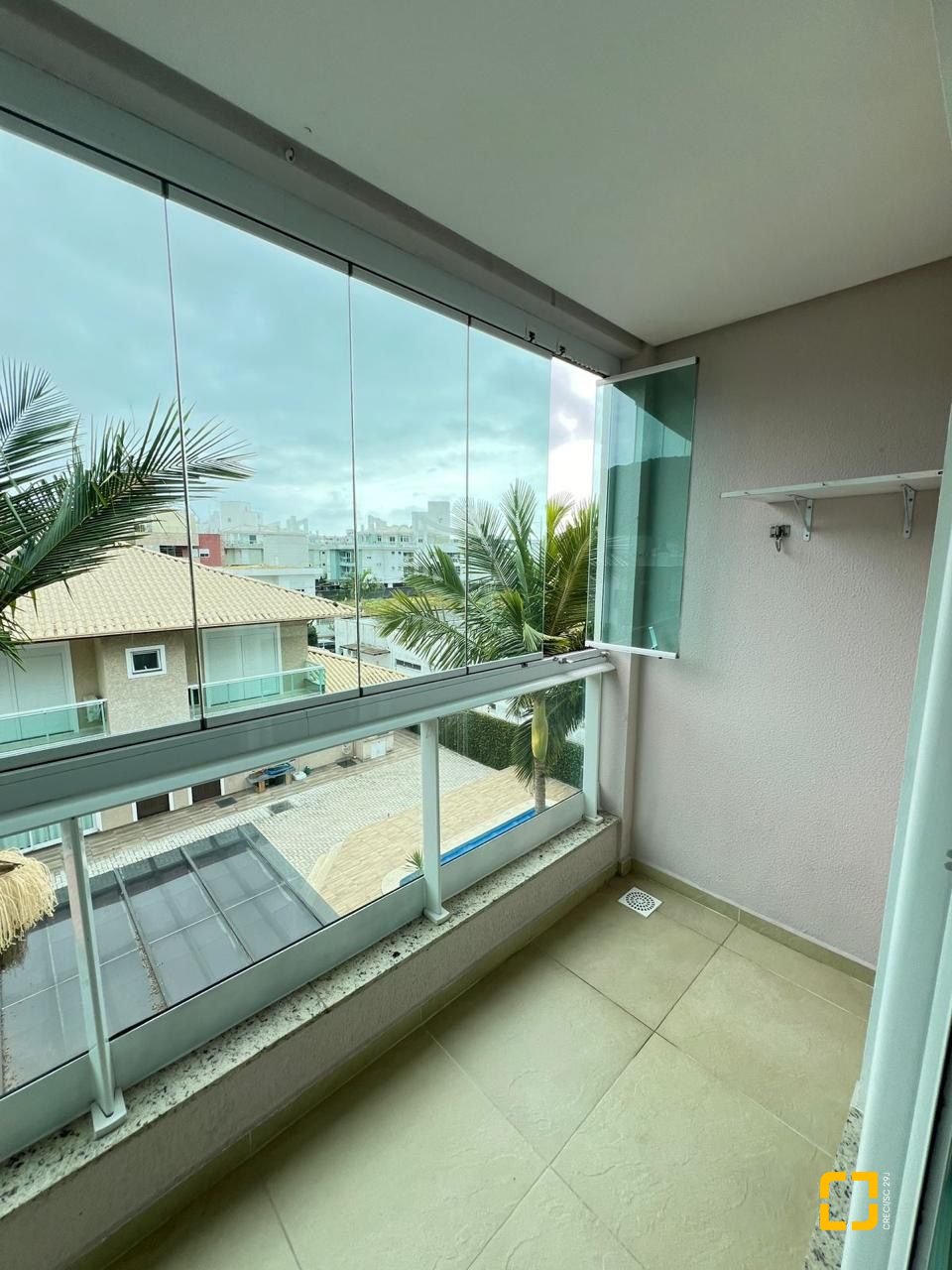 Apartamento com 122m², 4 quartos (sendo 1 suíte), 1 garagem, no bairro Ingleses do Rio Vermelho em Florianópolis