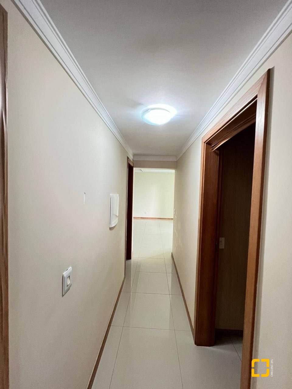 Apartamento com 122m², 4 quartos (sendo 1 suíte), 1 garagem, no bairro Ingleses do Rio Vermelho em Florianópolis
