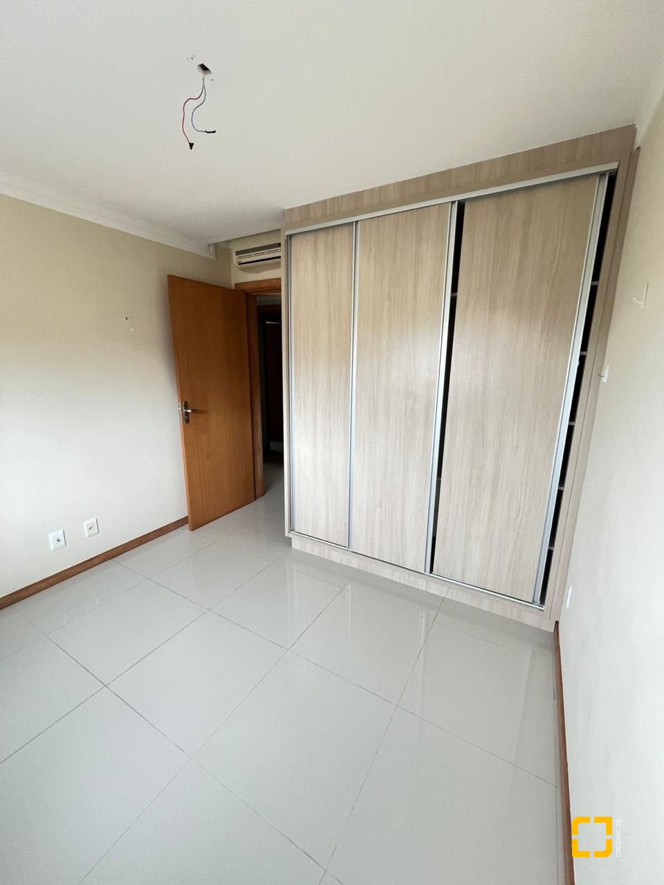 Apartamento com 122m², 4 quartos (sendo 1 suíte), 1 garagem, no bairro Ingleses do Rio Vermelho em Florianópolis