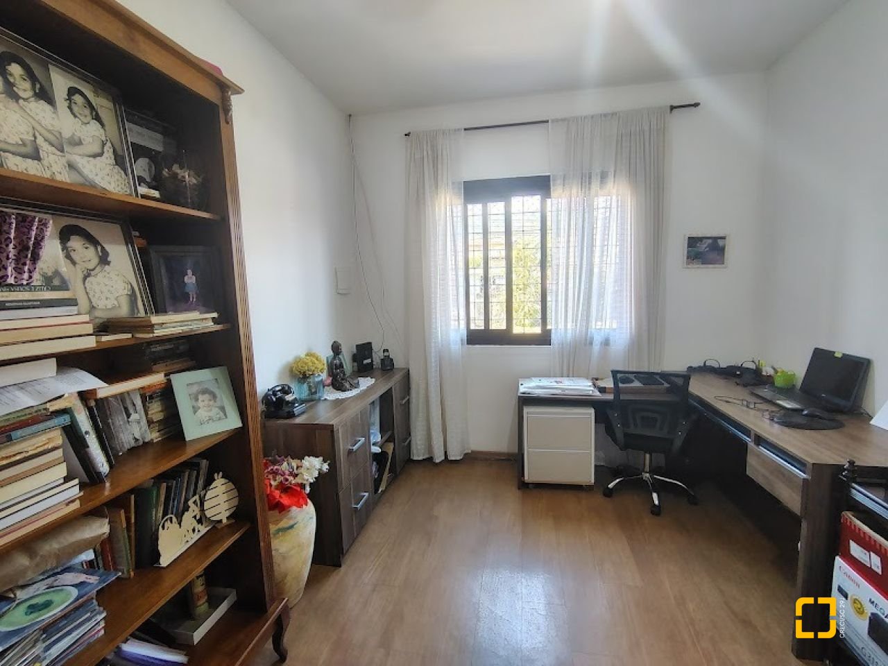 Casa com 148m², 4 quartos (sendo 1 suíte), 2 garagens, no bairro Cachoeira do Bom Jesus em Florianópolis
