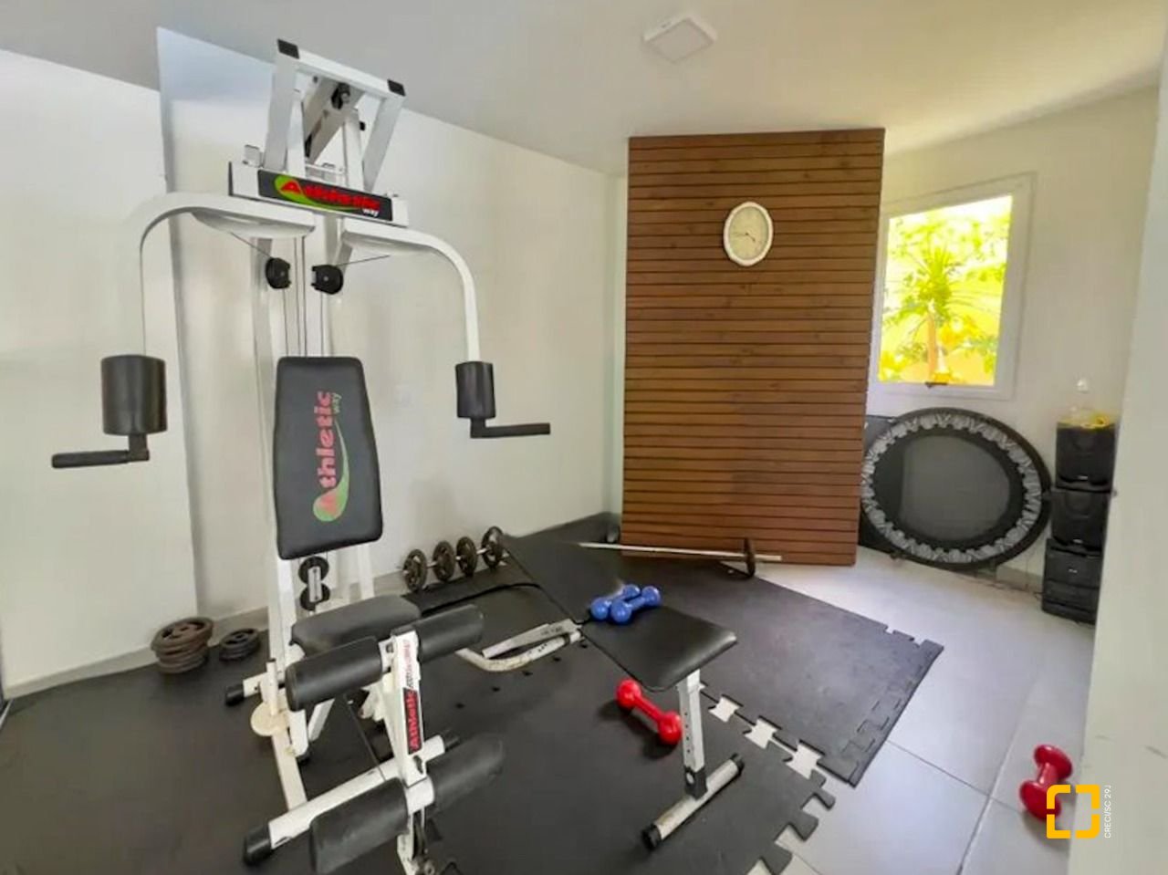 Cobertura com 258m², 4 quartos (sendo 1 suíte), 3 garagens, no bairro Estreito em Florianópolis