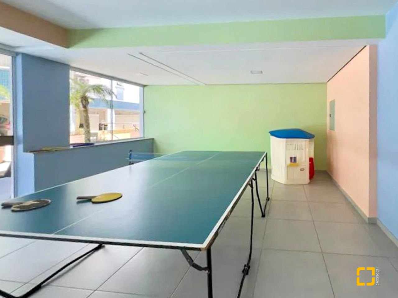 Cobertura com 258m², 4 quartos (sendo 1 suíte), 3 garagens, no bairro Estreito em Florianópolis
