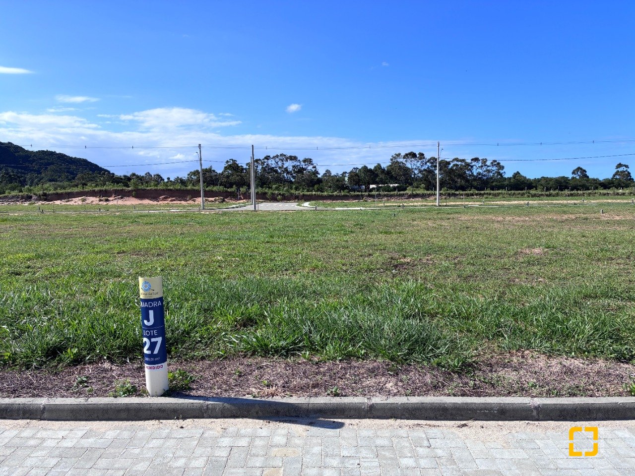 Terreno com 360m², no bairro São João do Rio Vermelho em Florianópolis