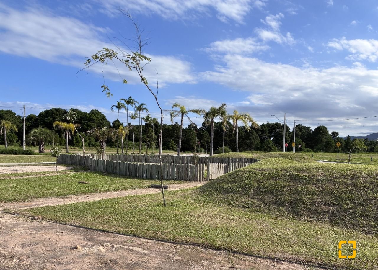 Terreno com 600m², no bairro Ingleses do Rio Vermelho em Florianópolis