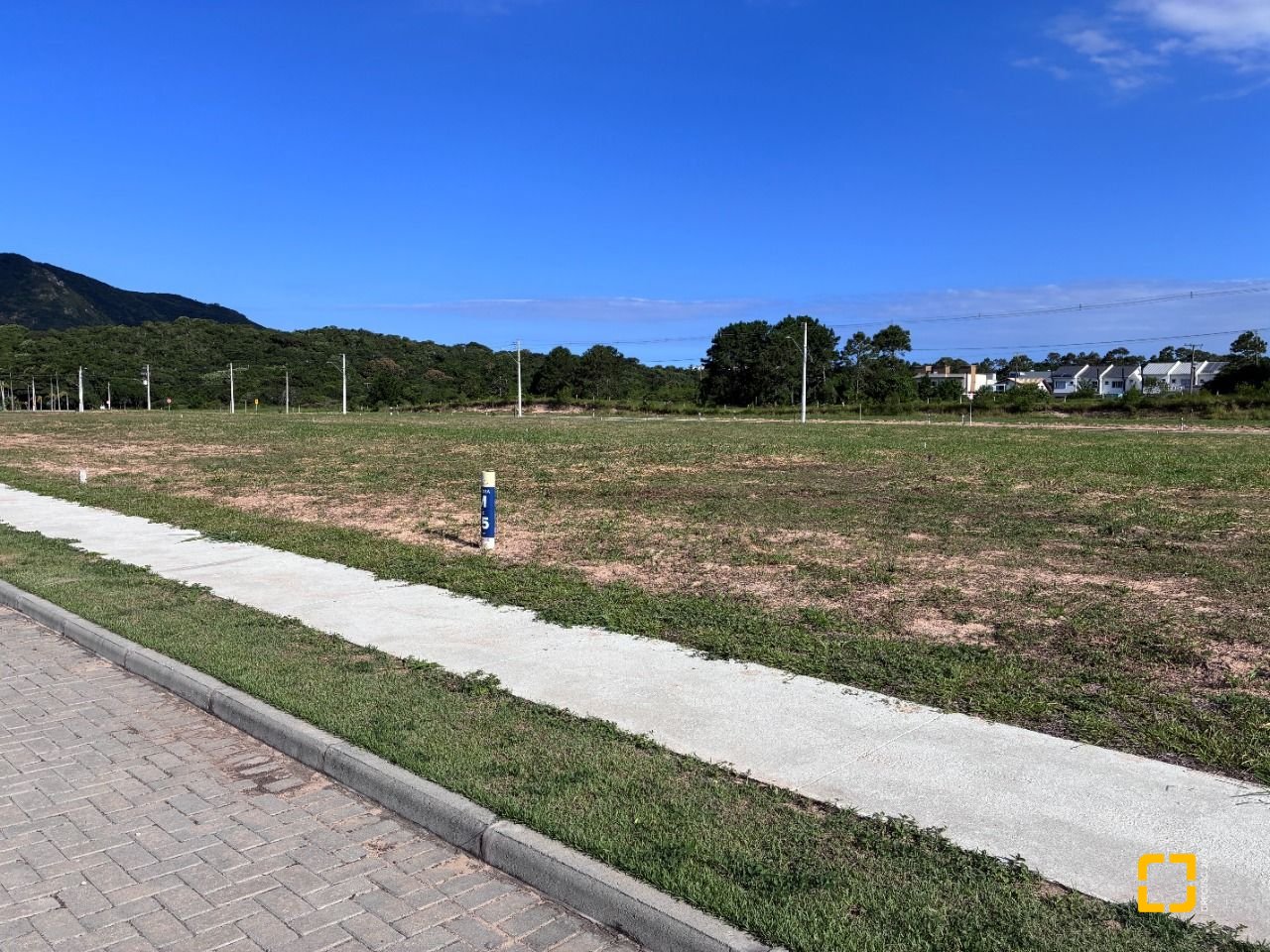 Terreno com 600m², no bairro Ingleses do Rio Vermelho em Florianópolis