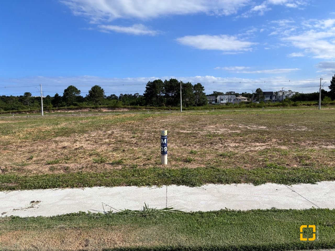 Terreno com 600m², no bairro Ingleses do Rio Vermelho em Florianópolis