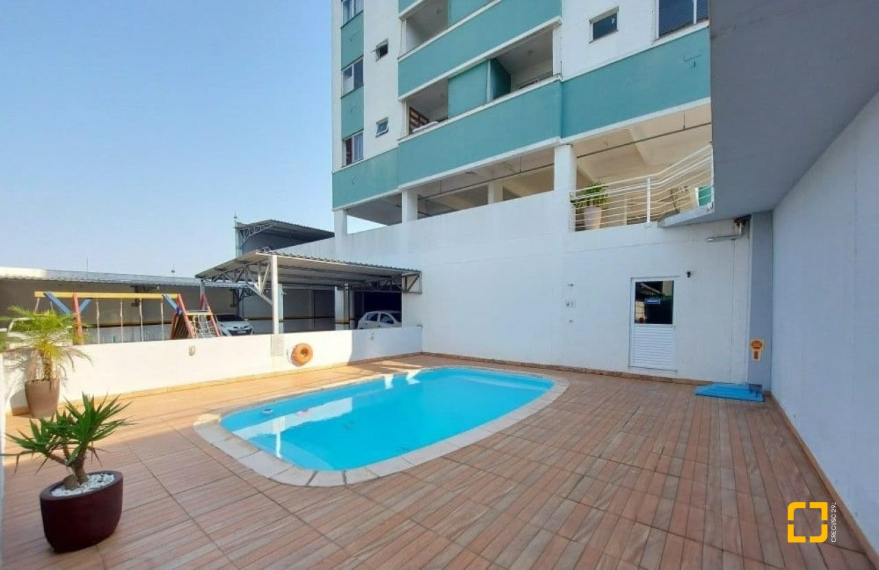 Apartamento com 54m², 2 quartos, 1 garagem, no bairro Areias em São José