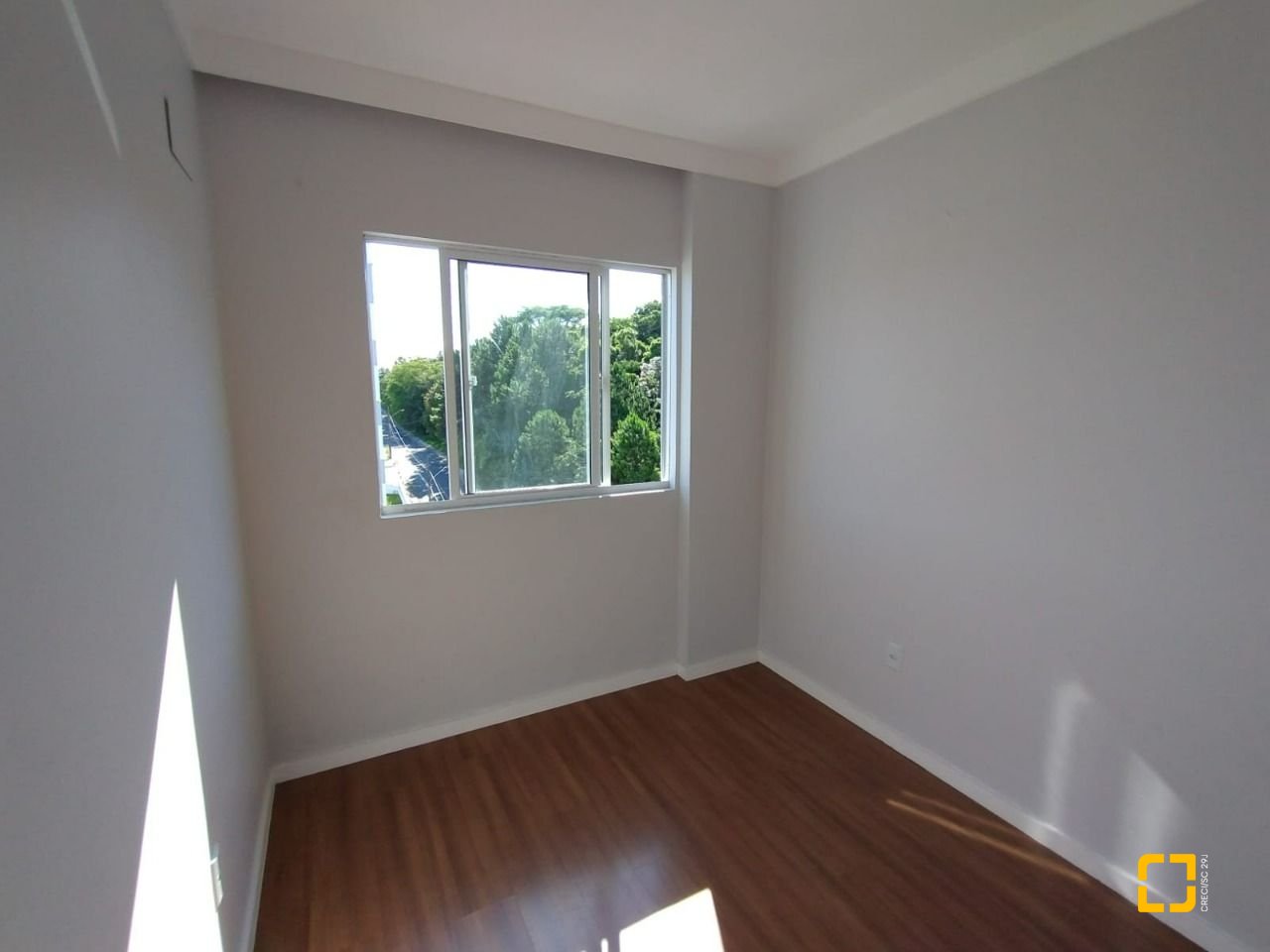 Apartamento com 54m², 2 quartos, 1 garagem, no bairro Areias em São José