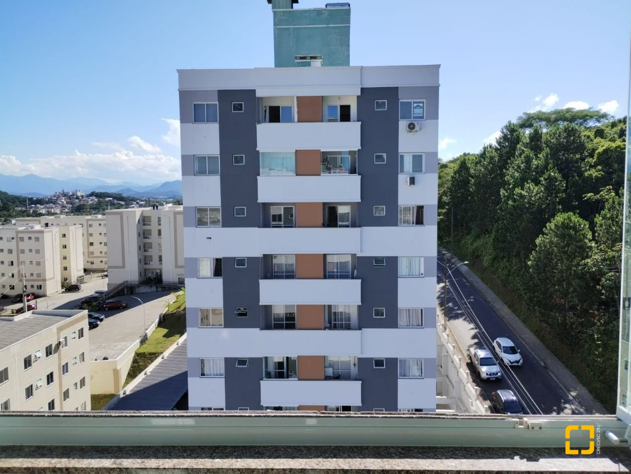 Apartamento com 54m², 2 quartos, 1 garagem, no bairro Areias em São José