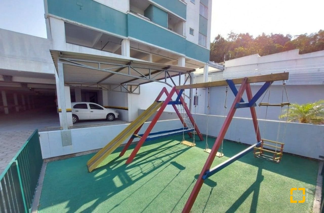 Apartamento com 54m², 2 quartos, 1 garagem, no bairro Areias em São José