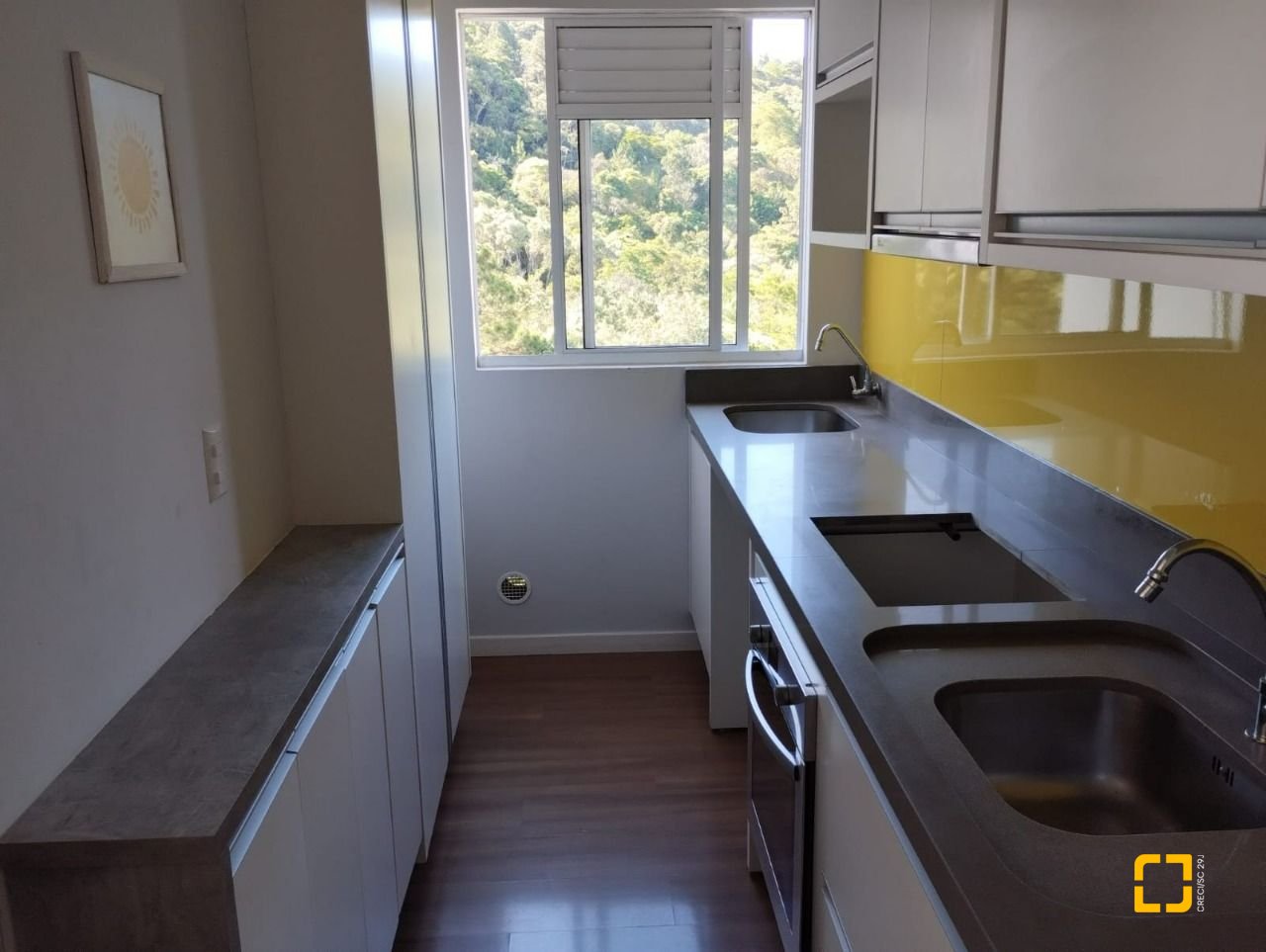 Apartamento com 54m², 2 quartos, 1 garagem, no bairro Areias em São José